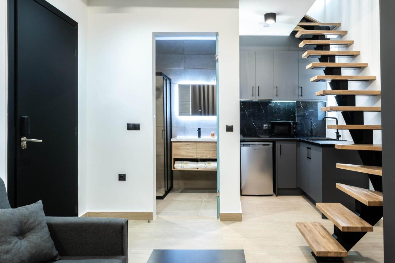 Nerea Boutique Suites Karystos Екстериор снимка