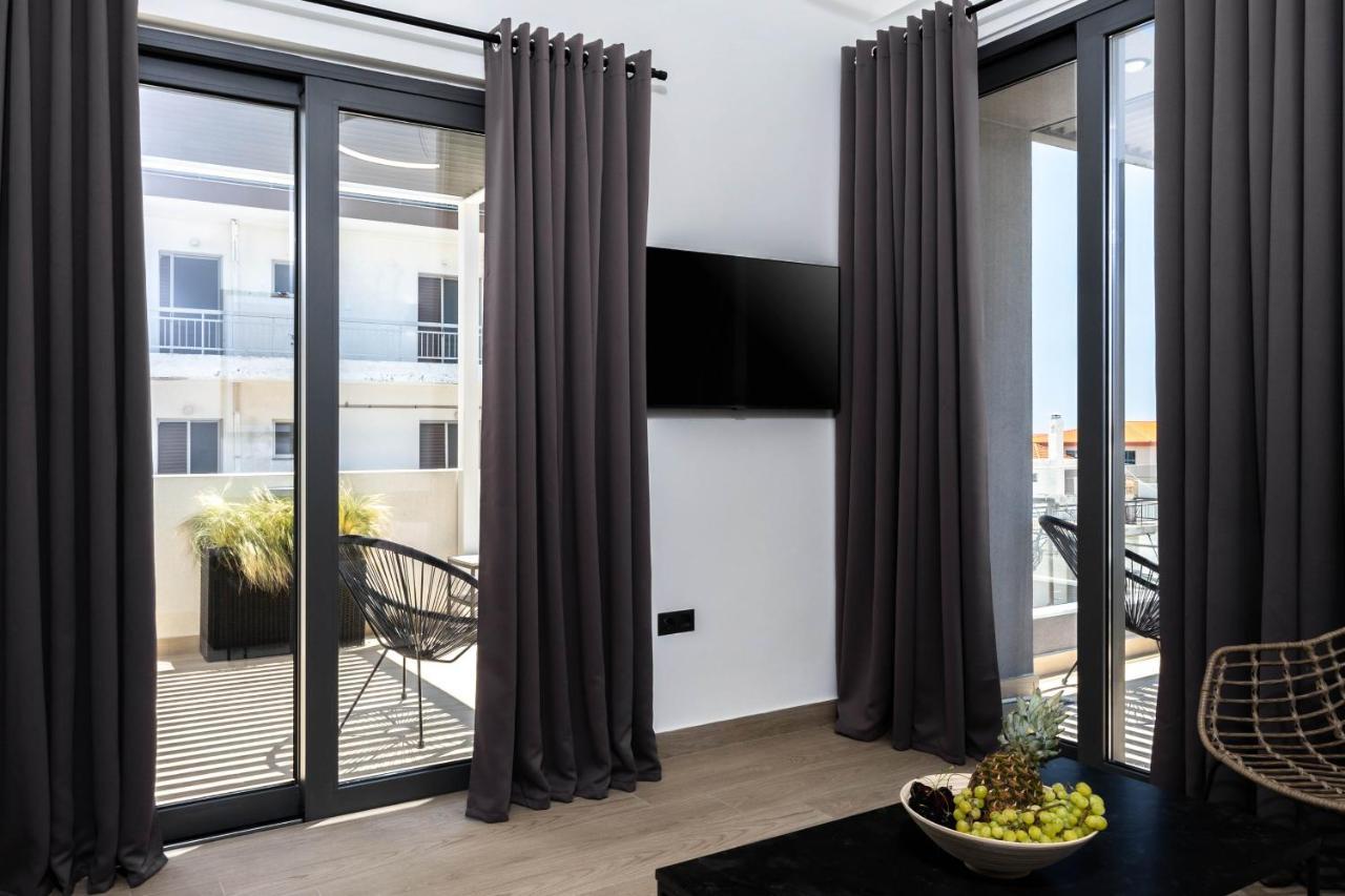 Nerea Boutique Suites Karystos Екстериор снимка